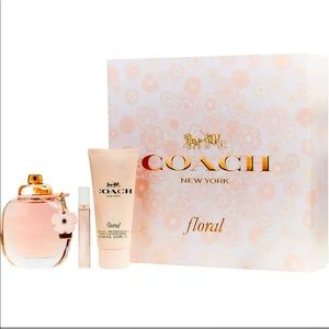 Authentic coach floral 3oz